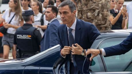 El PSOE en 2027: oros, en Cataluña, bastos, en el resto