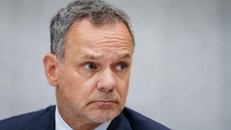 Niederlande: Niederländischer Außenminister legt Amt nieder
