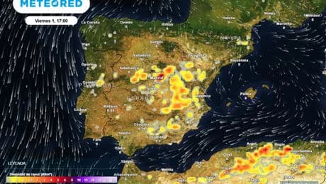 La Aemet activa la alerta naranja en la Comunidad Valenciana ante la previsión de las fuertes lluvias
