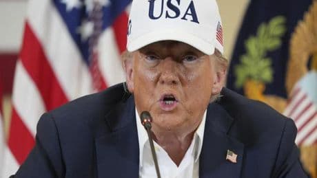 Trump: Ülkemizi kurtaran adam olarak anılmak isterim