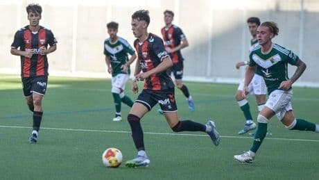 El Arenas no logra pasar del empate en un igualado partido