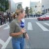 Heel weekend lang onrust in L.A.: beelden tonen hoe politie met rubberen kogels op journalisten schiet