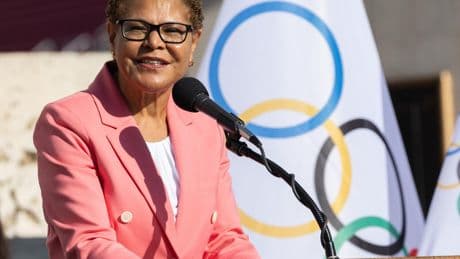 L.A. city leaders are in high-stakes negotiations on Olympics costs
