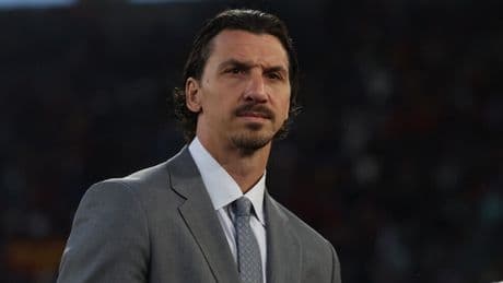 &quot;Il futuro dir&agrave; chi vincer&agrave; la guerra&quot;: Ibrahimovic carica i tifosi Milan