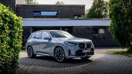 Wie der Kanzler Mercedes, BMW & Co. von Trumps Zöllen befreien will