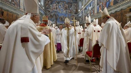 El Papa alerta contra el dominio de la tecnología, el dinero o el poder