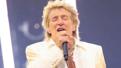 Rod Stewart reveals pre-show ritual and only needs two things on his Glastonbury rider
