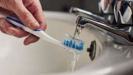 Should you wet your toothbrush before brushing? Dentist issues verdict