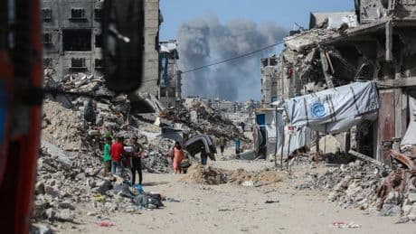 Gaza: au moins 91 morts dans des frappes israéliennes lundi, selon la défense civile