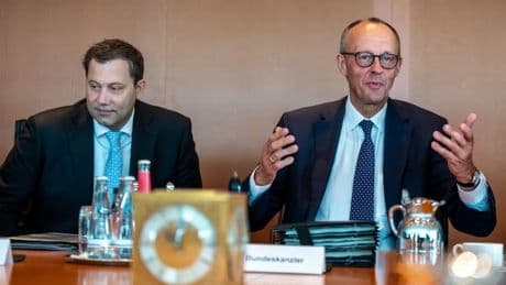 Liveblog Bundespolitik: Schwarz-rot will Schwarzarbeit bekämpfen, Tariftreue stärken und Pflege reformieren