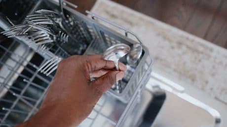 Flugrost im Besteck? Mit diesen Tipps bleibt Ihr Edelstahl makellos