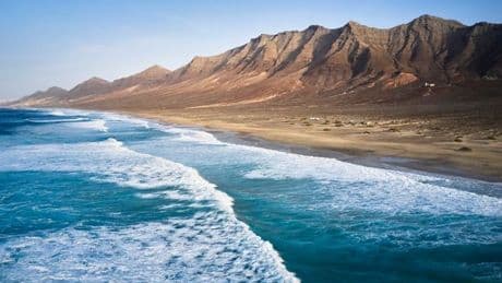 Europe has its own 'mini Maldives' with beautiful beaches and plenty of sunshine