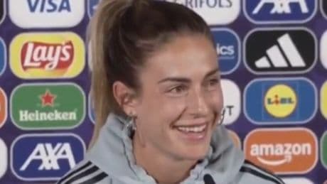 El irónico dardo de Alexia Putellas a los que dicen que nadie ve fútbol femenino: &quot;Tenemos mucha familia&quot;