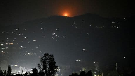 Massive Eskalation im Kaschmir-Konflikt: Indien und Pakistan greifen einander an