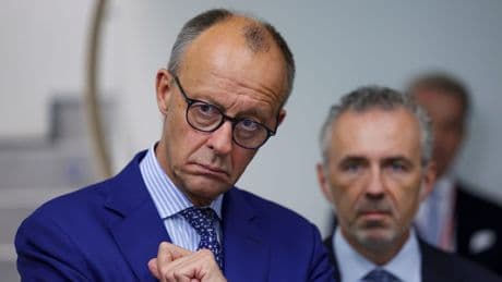 Vor Kommunalwahl: Merz kündigt Konsequenzen an