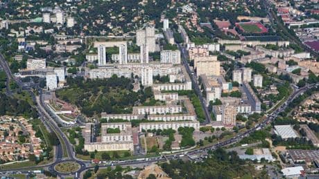 Fusillade à Nîmes fin juin: deux suspects mis en examen et écroués
