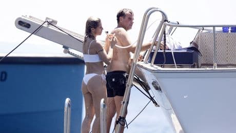 Sommer, Sonne, Schmusen - Michelle Hunziker heuert auf dem Liebesboot an