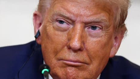 Droits de douane : Donald Trump vise à mettre fin au contournement des surtaxes américaines par la Chine