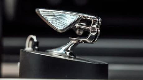 El novedoso invento español que avisa desde las alturas si has tenido un accidente con el logo de Bentley