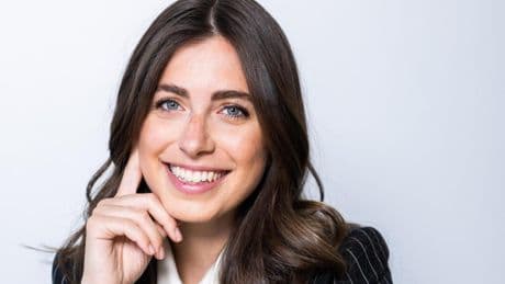 AllianceBernstein ficha a Flaminia Saffoncini para impulsar su negocio con 'hedge funds'
