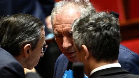 Guillaume Tabard : «Vote de confiance à Bayrou, entre un air de déjà-vu et le saut dans l’inconnu»