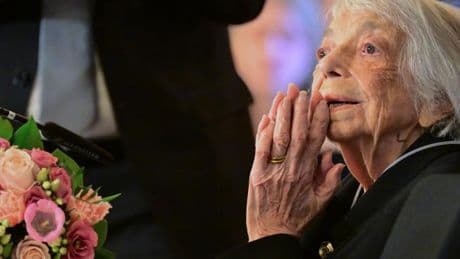Holocaust-Überlebende Margot Friedländer erhält Großes Bundesverdienstkreuz