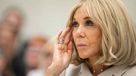 Brigitte Macron geht weiter gegen Falschbehauptungen auf YouTube vor