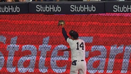 Yankees lose Amed Rosario to IL after deadline pickup crashes into outfield wall