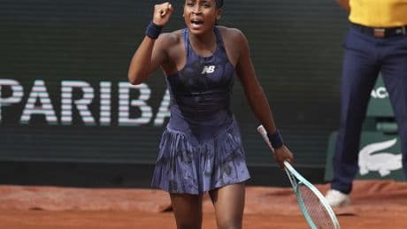 Coco Gauff's serve is shaky, but she pulls out win