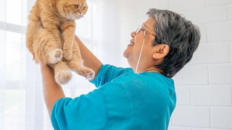 Struggle to lift five kilograms? Your health could be at risk, study finds