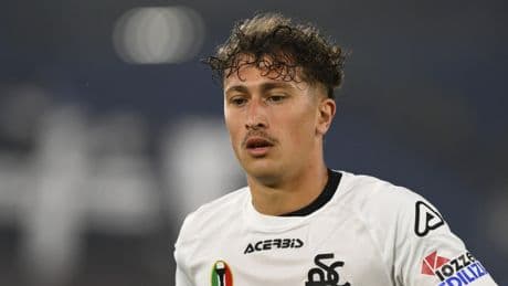 Beşiktaş İtalya'da ava çıktı, 6 milyon euro'ya Esposito!