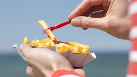 Geen patat en van pikant koel je goed af: dit kun je het beste eten als het superwarm is