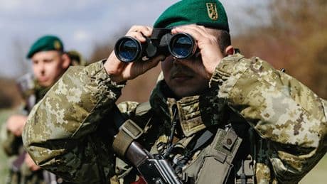 Krieg in der Ukraine: Kiew lässt Männer bis zum Alter von 22 wieder ausreisen