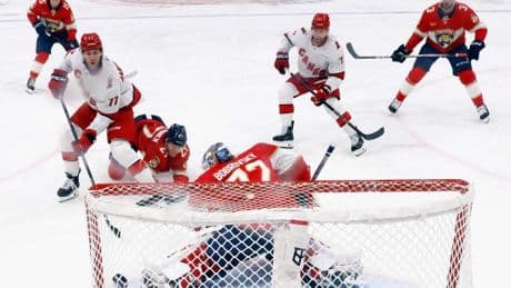 Sieg gegen Florida – Carolina verhindert das Playoff-Aus