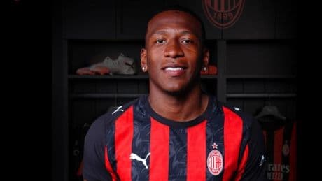 Pervis Estupiñán hace historia: primer ecuatoriano en vestir la camiseta del Milan