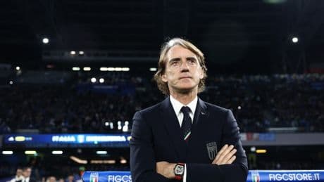 <p>Mancini pentito: &quot;Un errore lasciare l'Italia&quot;. Poi dribbla Spalletti-Acerbi</p>
