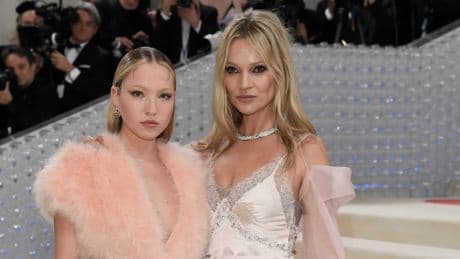 El vestido lencero, el comodín minimalista que gusta a pijas y chonis