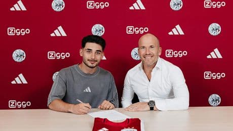 Ajax maakt komst Raúl Moro wereldkundig: ’Hij is snel en technisch vaardig’