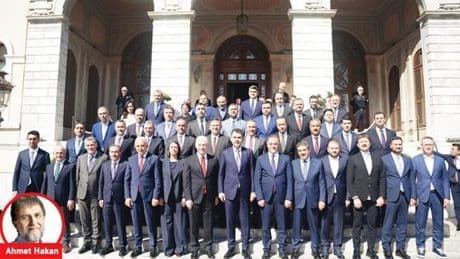 Bu ne şahane bir toplantı böyle
