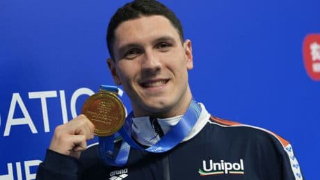 Mondiali di nuoto 2025, il medagliere aggiornato: Italia a quota 17 medaglie (2 ori). La classifica