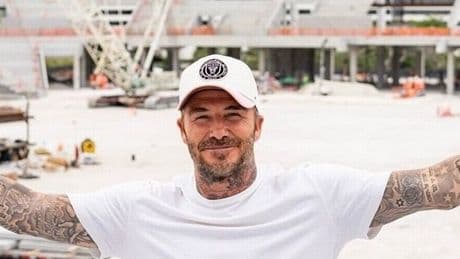 David Beckham jets off to America as Brooklyn buys £10.5m mansion in LA amid feud