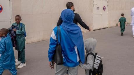« Le climat est malsain, mais surtout à la télé » : à la mosquée de Saint-Ouen, pour l’Aïd, le désarroi des musulmans
