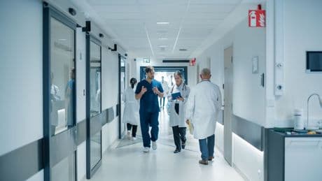 I medici europei firmano la Carta di Roma: stop ai vincoli di bilancio per la salute