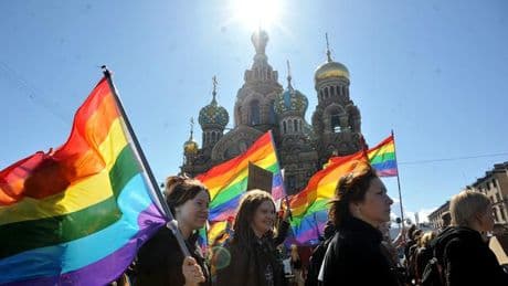 Russland: Verlagsmitarbeiter wegen angeblicher "LGBT-Propaganda" festgenommen
