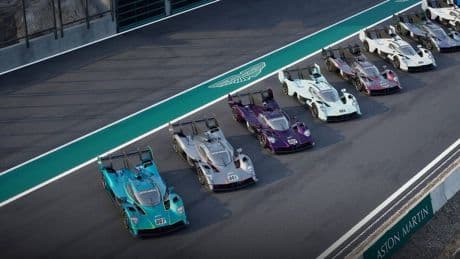 ¿Te gustaría poseer y pilotar el Aston Martin que ni Alonso tiene? Solo para diez megarricos