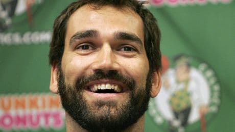 NBA champ, 'Survivor' contestant Scot Pollard shares Indy 500 parade float with heart donor's family