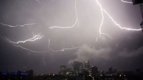 UK weather: Exact date heatwave will end and thundery downpours will batter Brits
