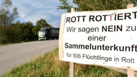 Widerstand gegen Asylunterkunft – Gemeinde erzwingt Entscheidung der Justiz