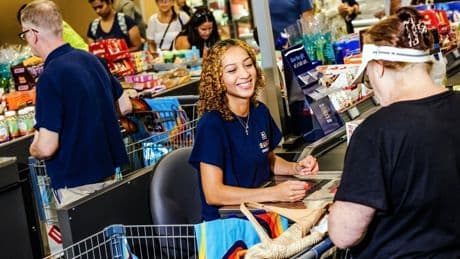 Aldi’s Passionate, Cultlike Following Fuels Its Rapid Expansion Plans