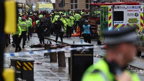 Großbritannien: Auto fährt während Liverpool-Meisterfeier in Menschenmenge